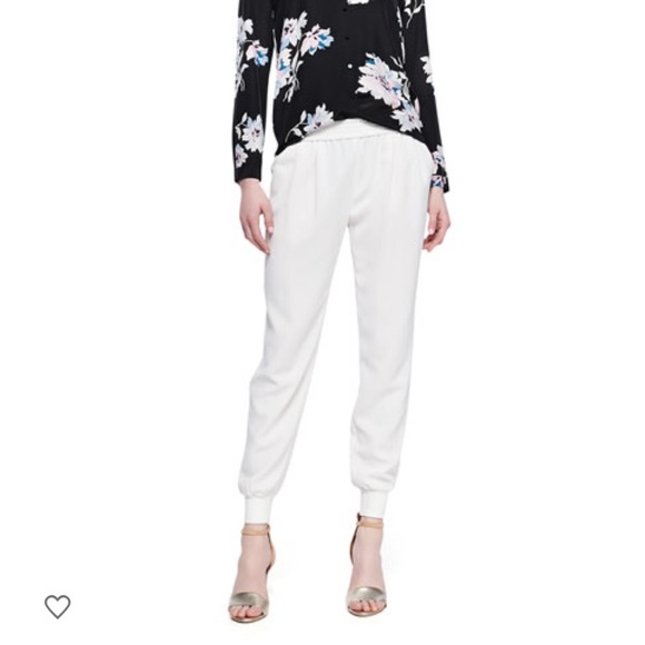 Joie Pants - NWT Joie Mariner Crop Pant